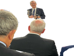 Oliver Geis, Unique Perspective, Creative Concept, Visual Storytelling, Digital Creation PNG